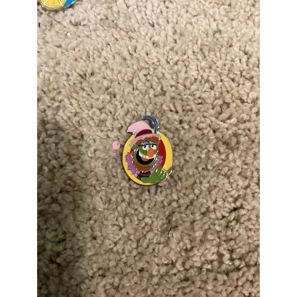 Walt Disney Parks 2023 The Muppets Mystery Pins - Dr. Teeth Pin Trading Traders